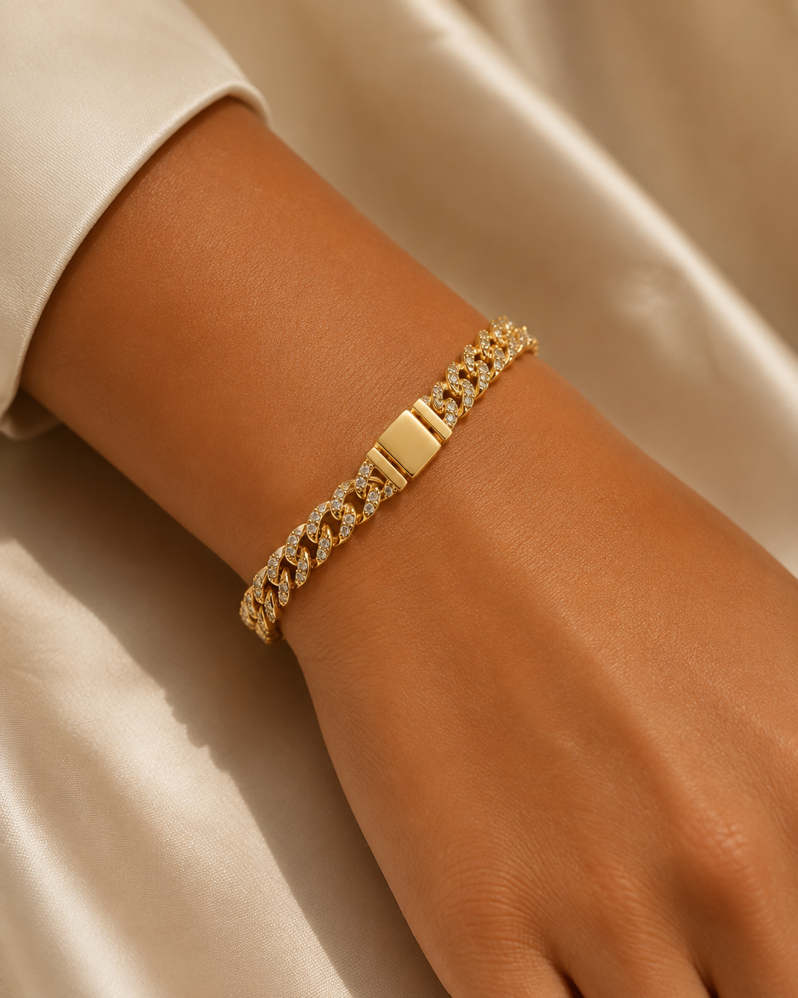 Bellara Bracelet with Crystals