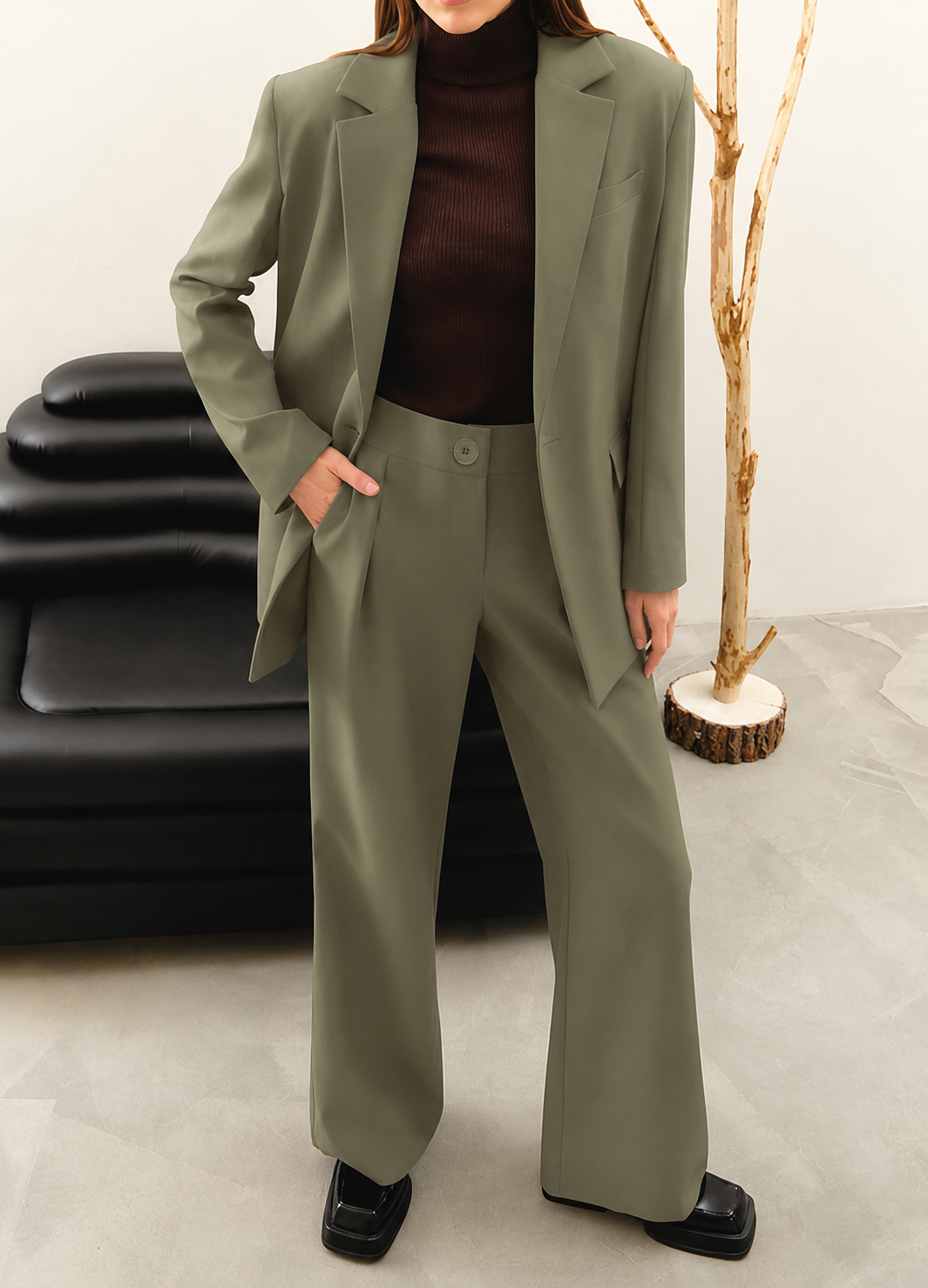 Eleanor-Set