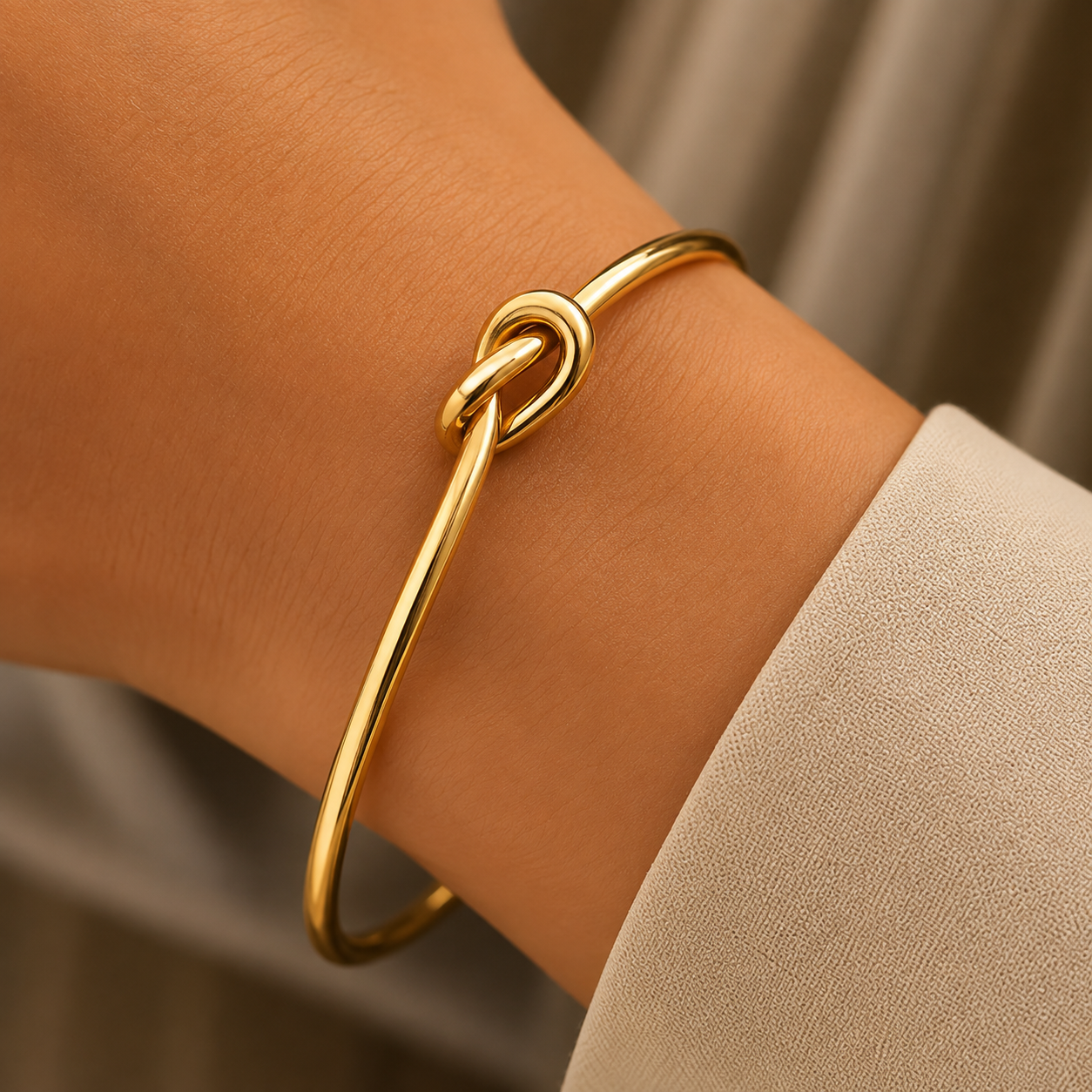 The Evermore Knot Bracelet