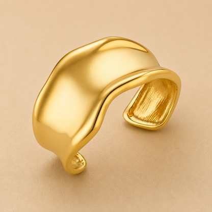 Statement Organic Molten Cuff